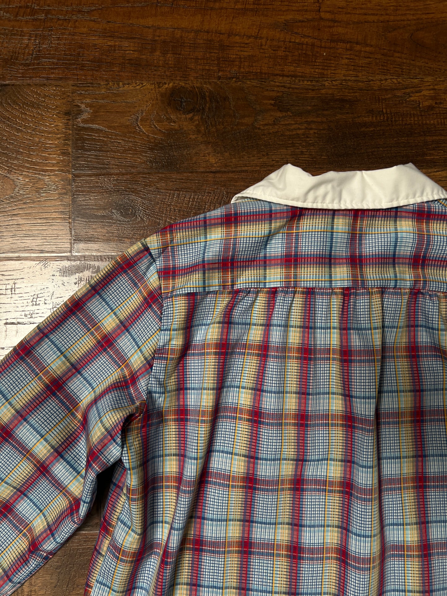 Vintage Miss Fashionability Plaid Blouse – Contrast White Collar Preppy Style – Medium