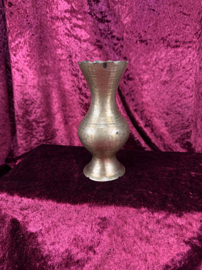 Vintage Brass Vase – Scalloped Rim Hand-Hammered Form