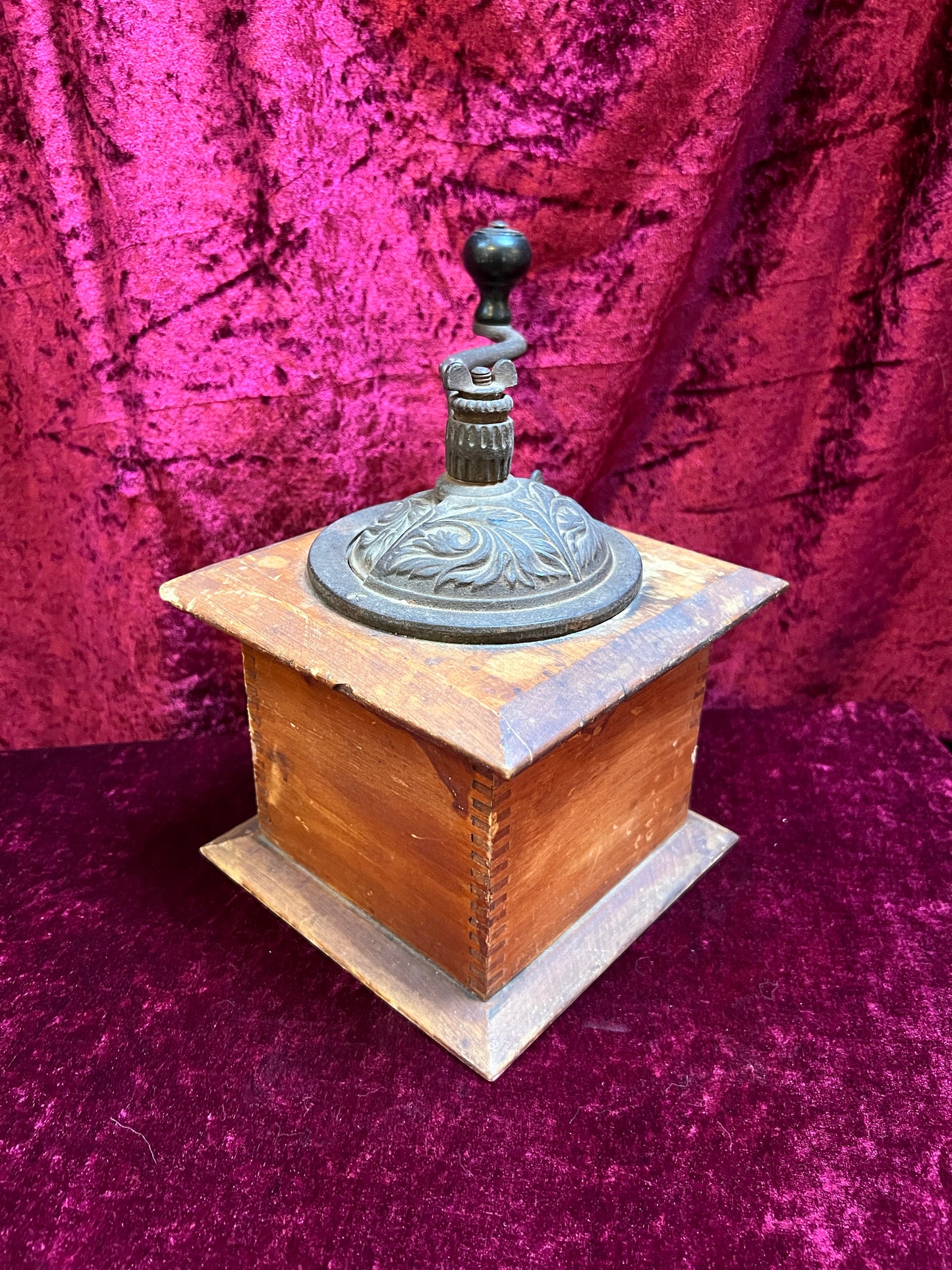 Vintage Kitchen - Antique Coffee Grinder Mill - Primitive Arcade Manufacturing