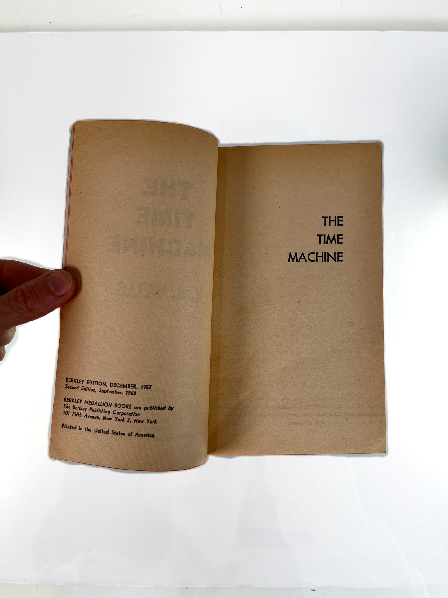 Vintage Paperback - The Time Machine - H. G. Wells - 1960