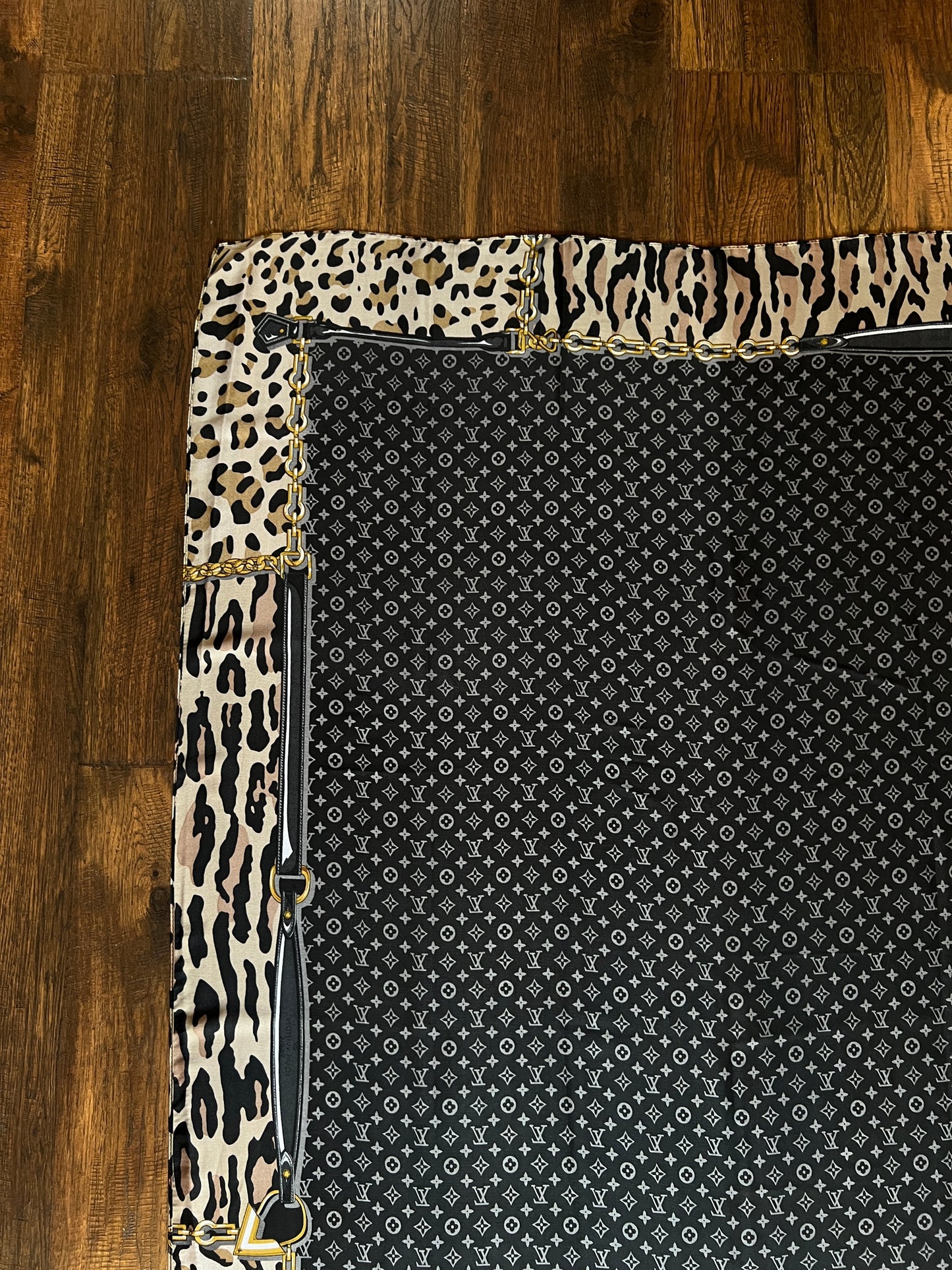 Vintage Louis Vuitton Long Soie Silk Scarf - Y2K Stephen Sprouse Cheetah Monogram Print