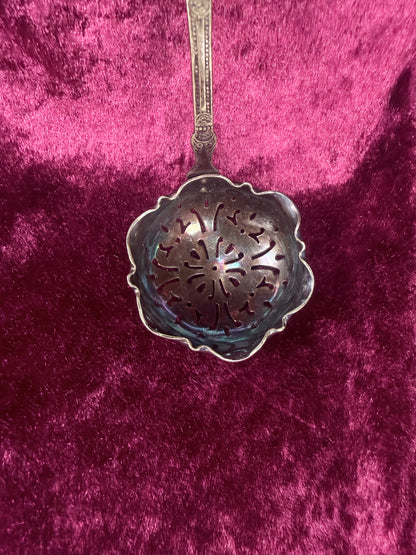 Vintage Silverplate Sugar Sifter Spoon – Scalloped Bowl Floral Handle