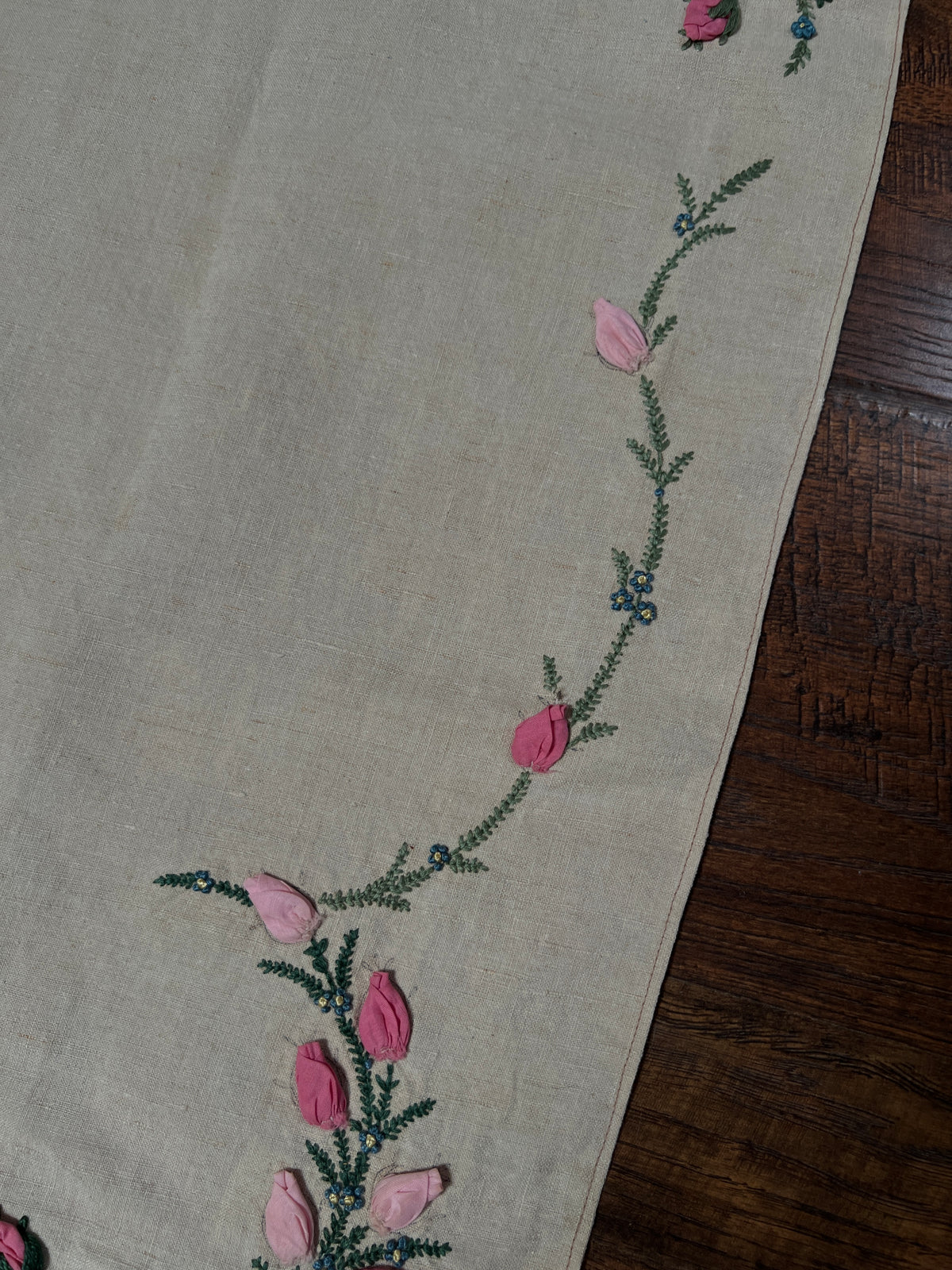 Vintage Rectangular Linen Table Runner - Hand Embroidered Puffy Pink Rosebud Vine