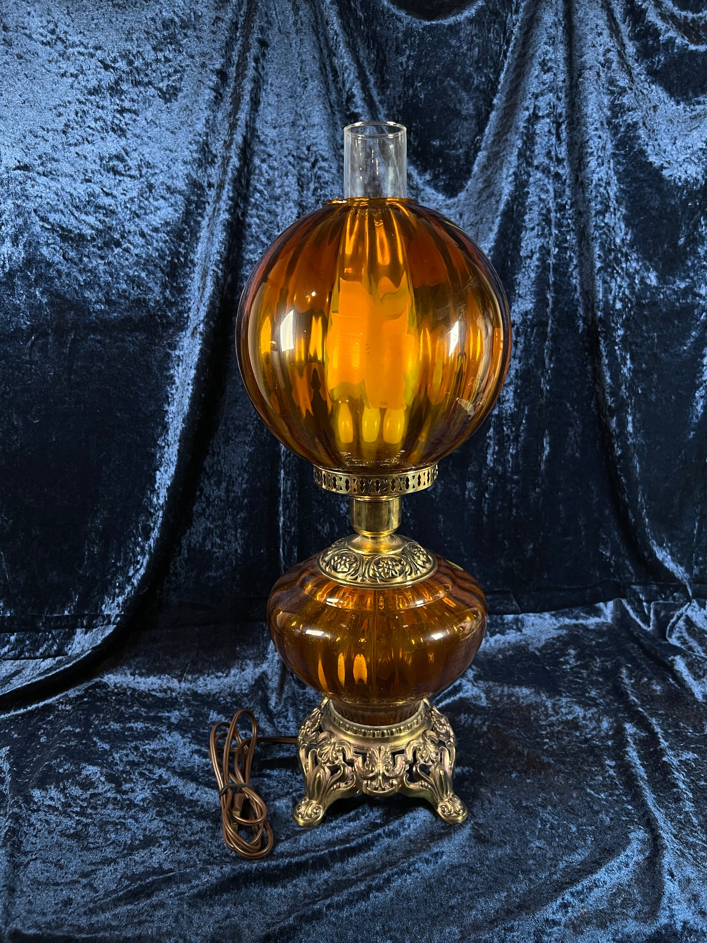 Vintage Amber Glass Parlor Lamp – Hand Painted Yellow Flowers Double Globe Hurricane Style