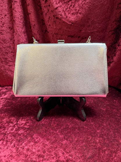 Vintage Accessories - Silver Metallic Clutch - Clasp Closure w/ Chain Strap - 1950s