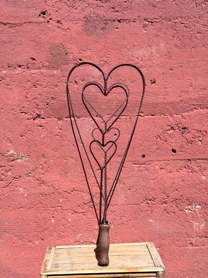 Vintage Wire Blanket Beater – Triple Heart Primitive Design