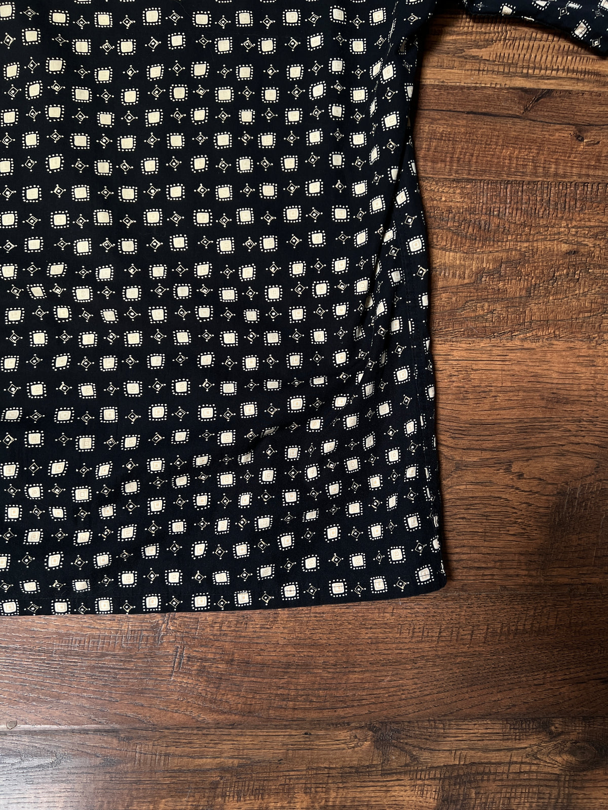 Vintage Pierre Cardin Cotton Shirt – Black and Beige Geometric Print – Size Large