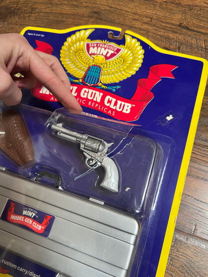 Vintage Collectibles - Model Gun Club Authentic Replicas - Western Six Shooter - New In Box - Galoob 1989