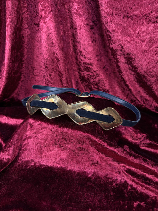 Vintage Brass and Indigo Suede Leather Belt – Sculptural Wave Plate Adjustable Fit