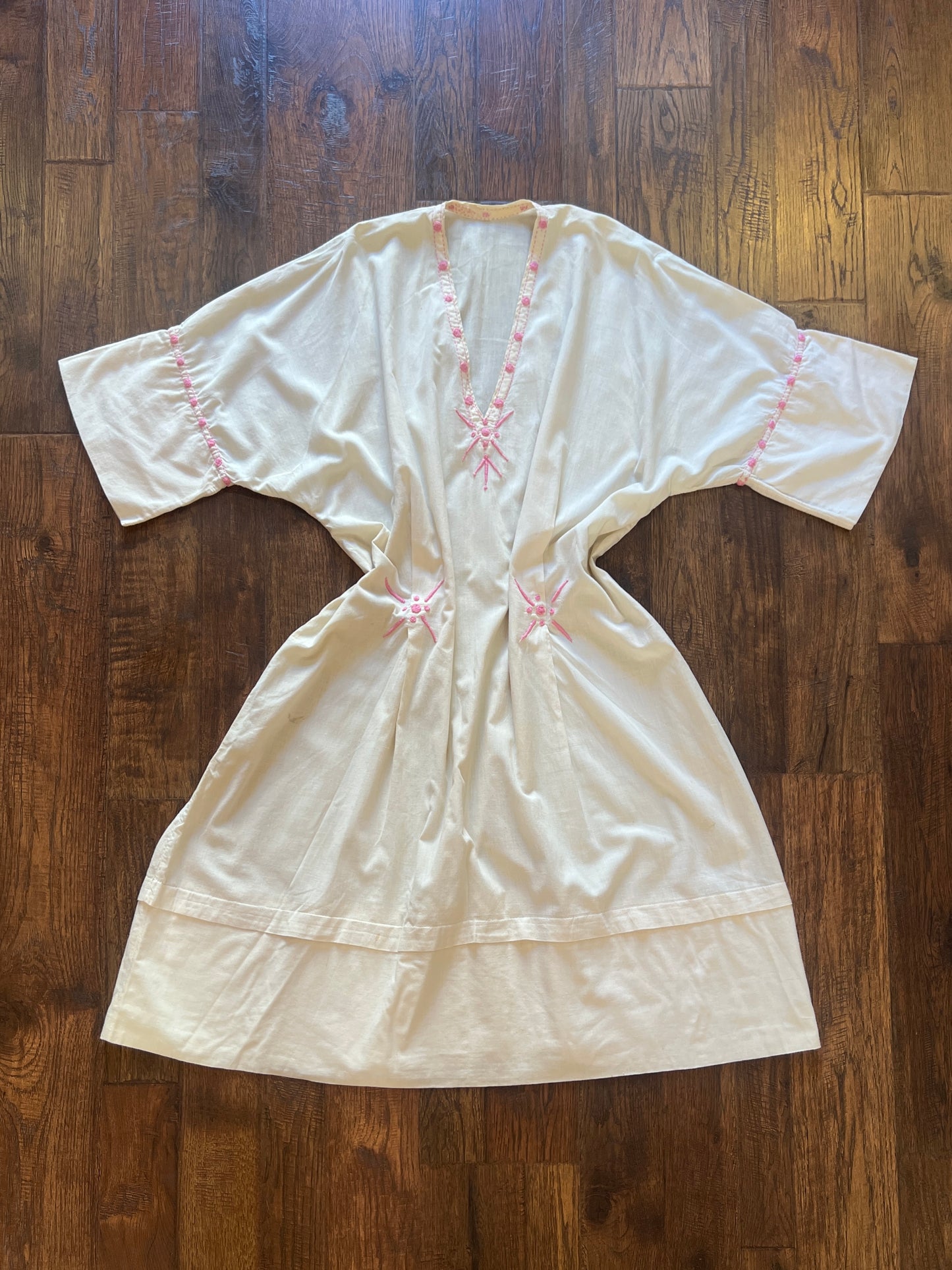 Vintage Handmade Cotton Linen Caftan - Pink Embroidered Boho Tunic Dress - Medium