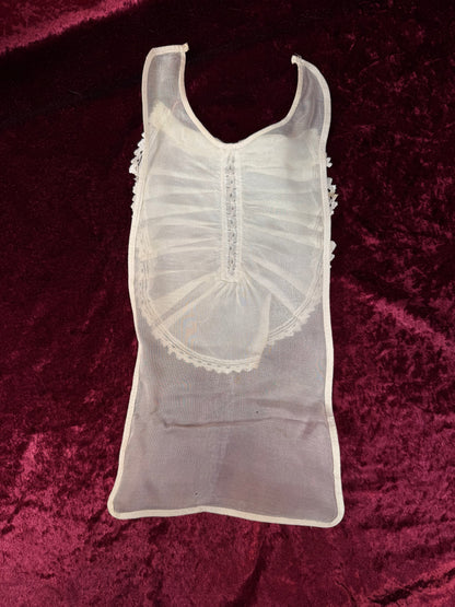 Vintage Lace Collar Bib – Victorian Style Ruffled Sheer Overlay