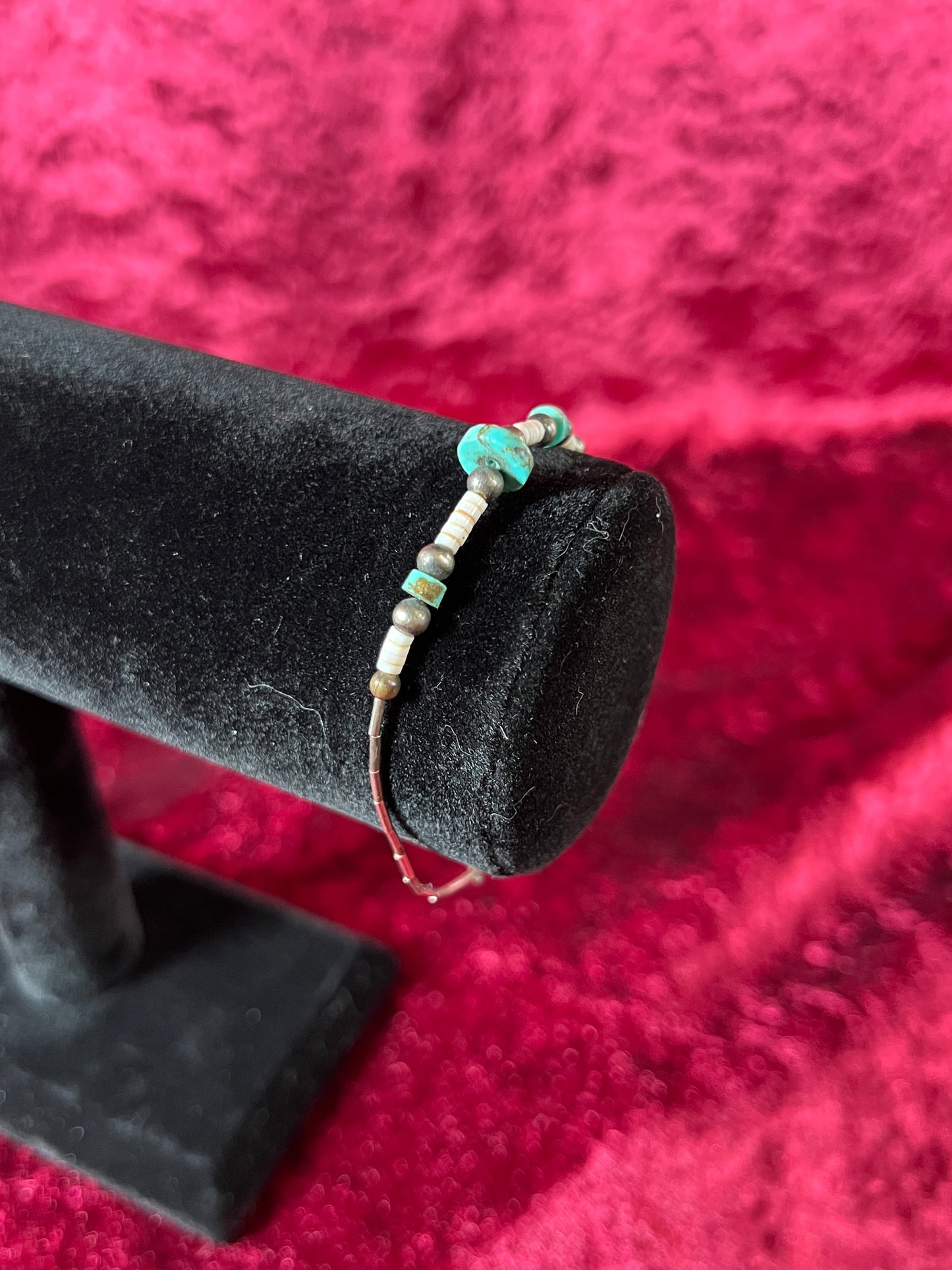 Vintage Jewelry - Beaded Bracelet - Silver Tone - Puka Shell and Turquoise - 7.5"