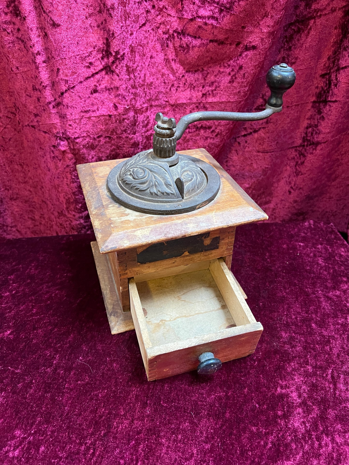 Vintage Kitchen - Antique Coffee Grinder Mill - Primitive Arcade Manufacturing