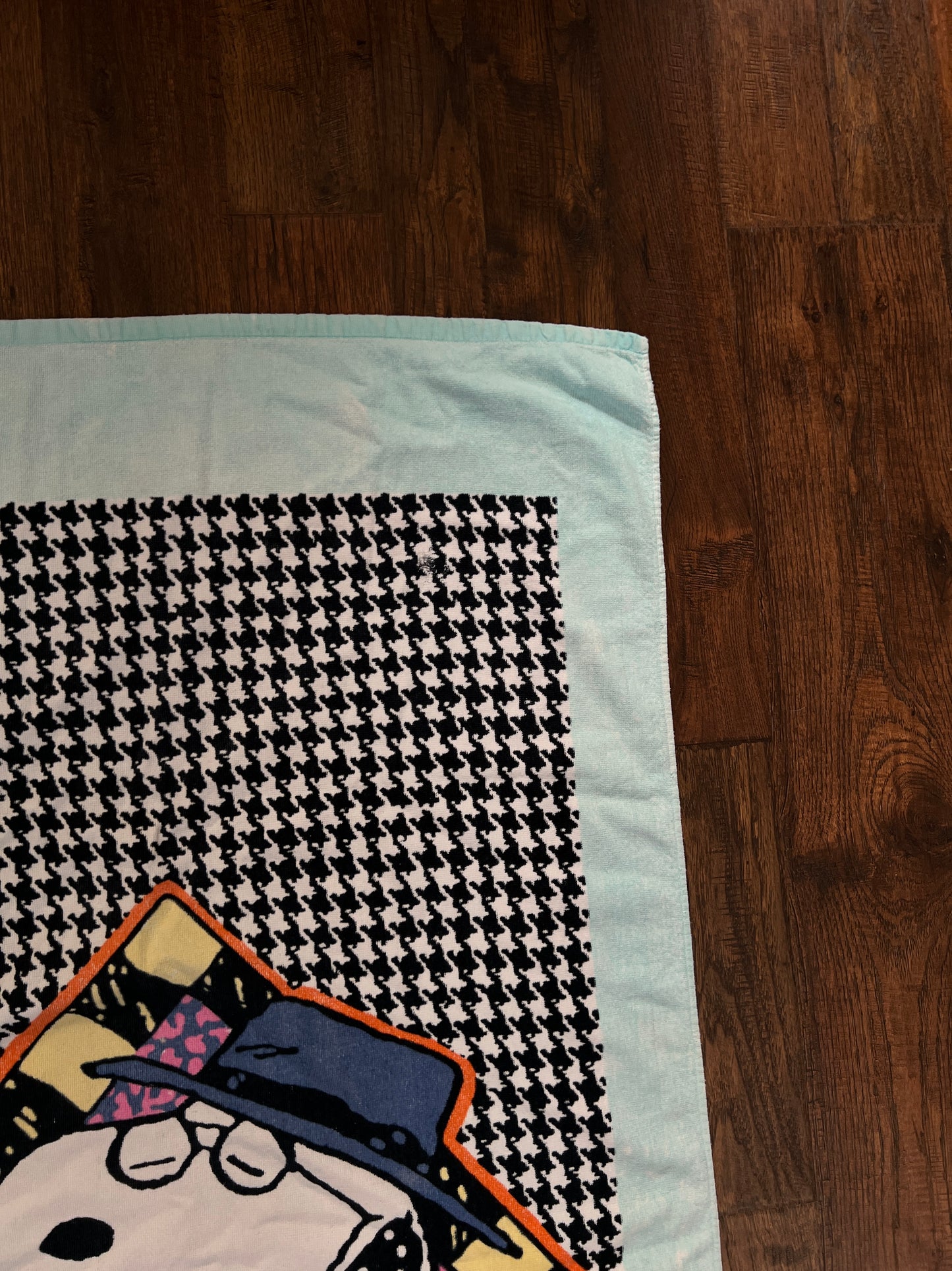 Vintage Cotton Beach Towel – Snoopy Top Pop! Peanuts Graphic
