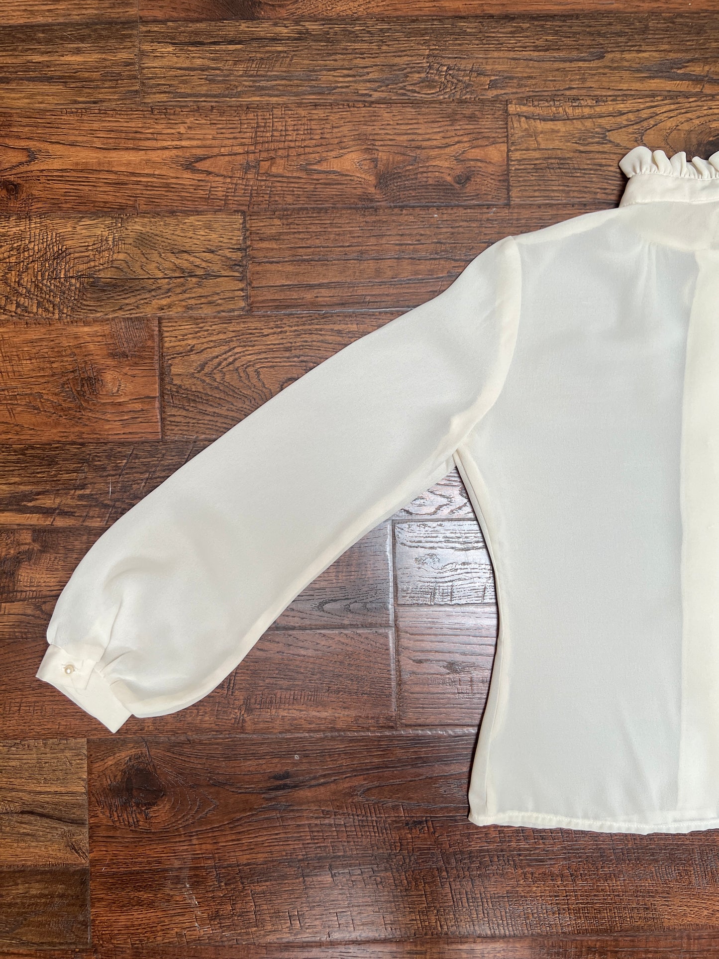 Vintage Clothing - Semi-Sheer Button Front Blouse - Frilly Collar - Cream - Small