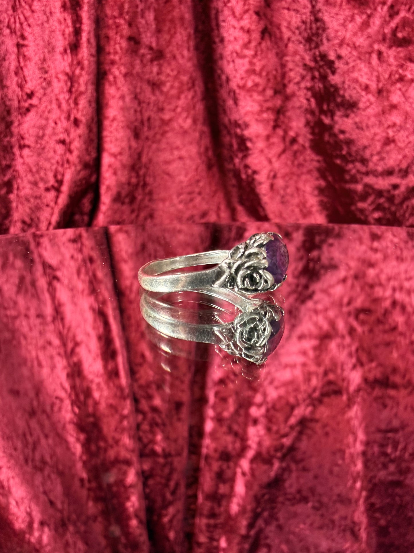 Vintage Jewelry - Amethyst Sterling Silver Ring with Roses and Leaves- Size 8