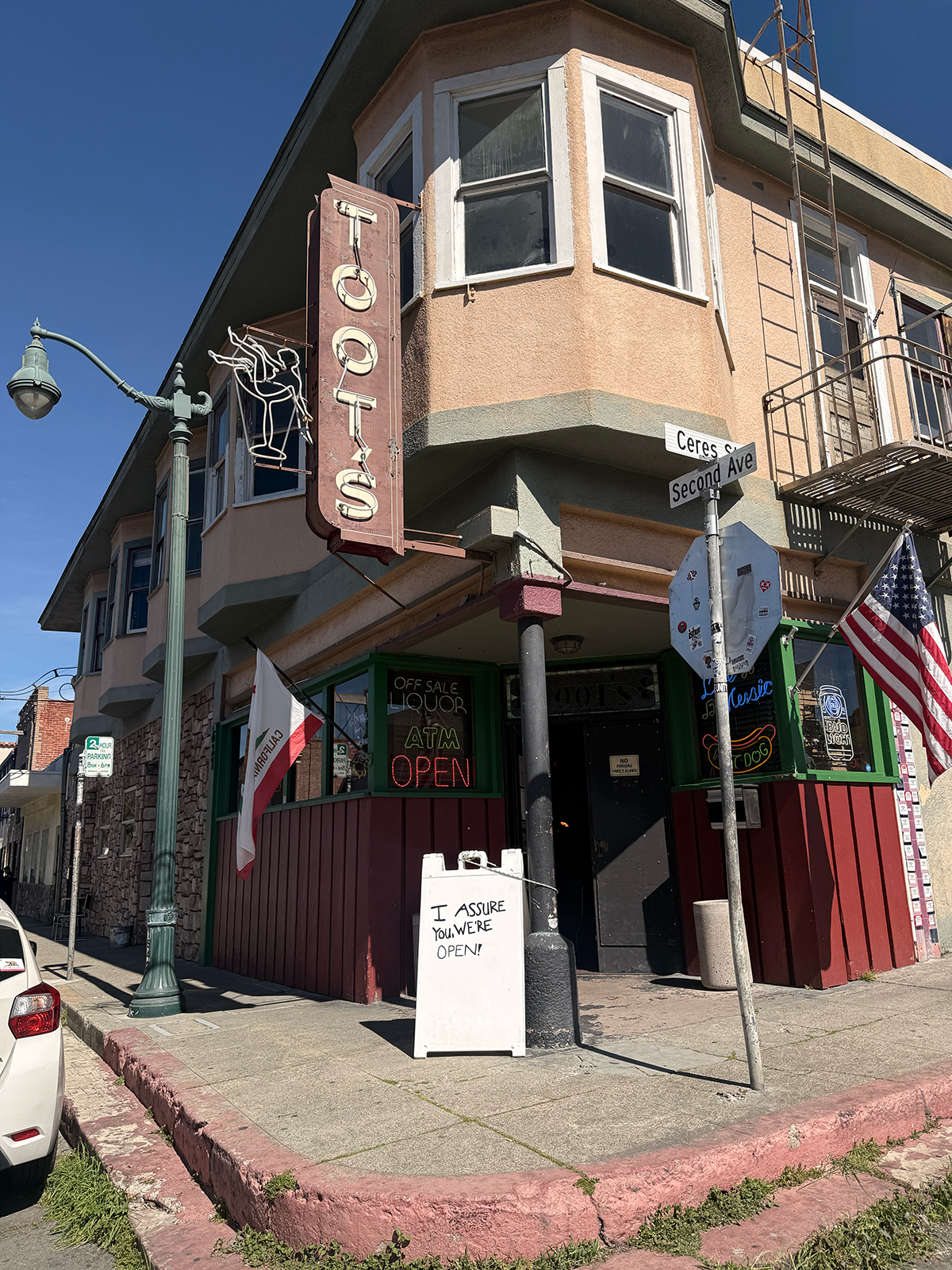 Outside Toots Tavern in Crockett California