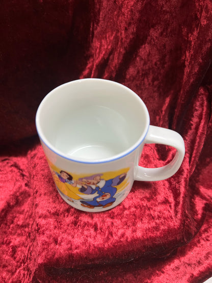 Vintage Mug - Disneyland Coffee Cup - Disney’s Snow White and The Seven Dwarfs - Made In Japan