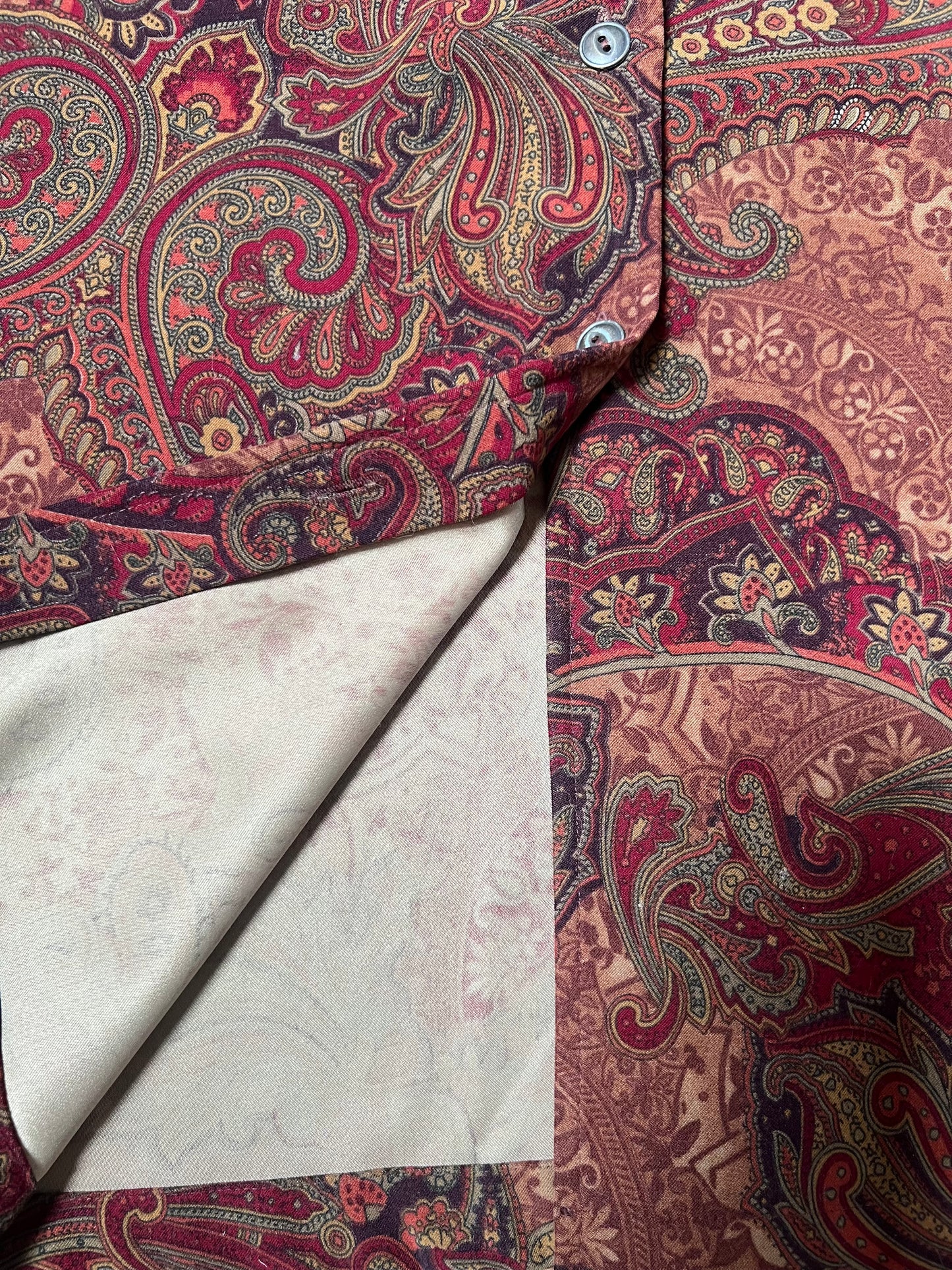Vintage Clothing - Long Sleeve Button Up Shirt - Dark Orange Paisley - Draper’s & Damon’s Petites - X-Large