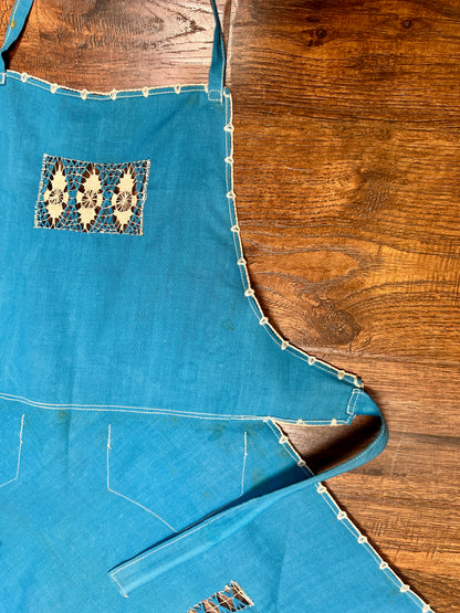 Vintage Cotton Tie Waist Pinafore Apron – Robins Egg Blue Cutwork Lace Embroidery