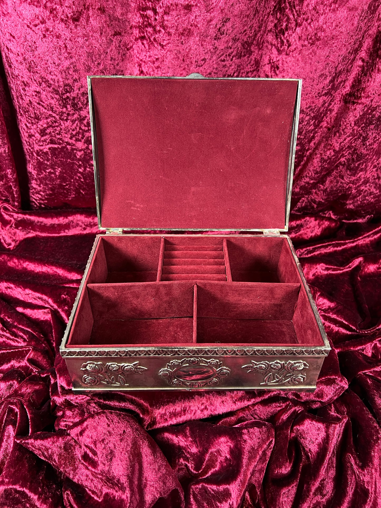 Vintage Vanity - Large Jewelry Box - Ornate Silver Rose Filigree - Red Felt Lining