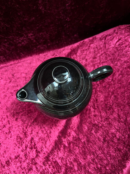 Vintage FIestaware Ceramic Teapot - Homer Laughlin Black 44 Oz Serving Pot