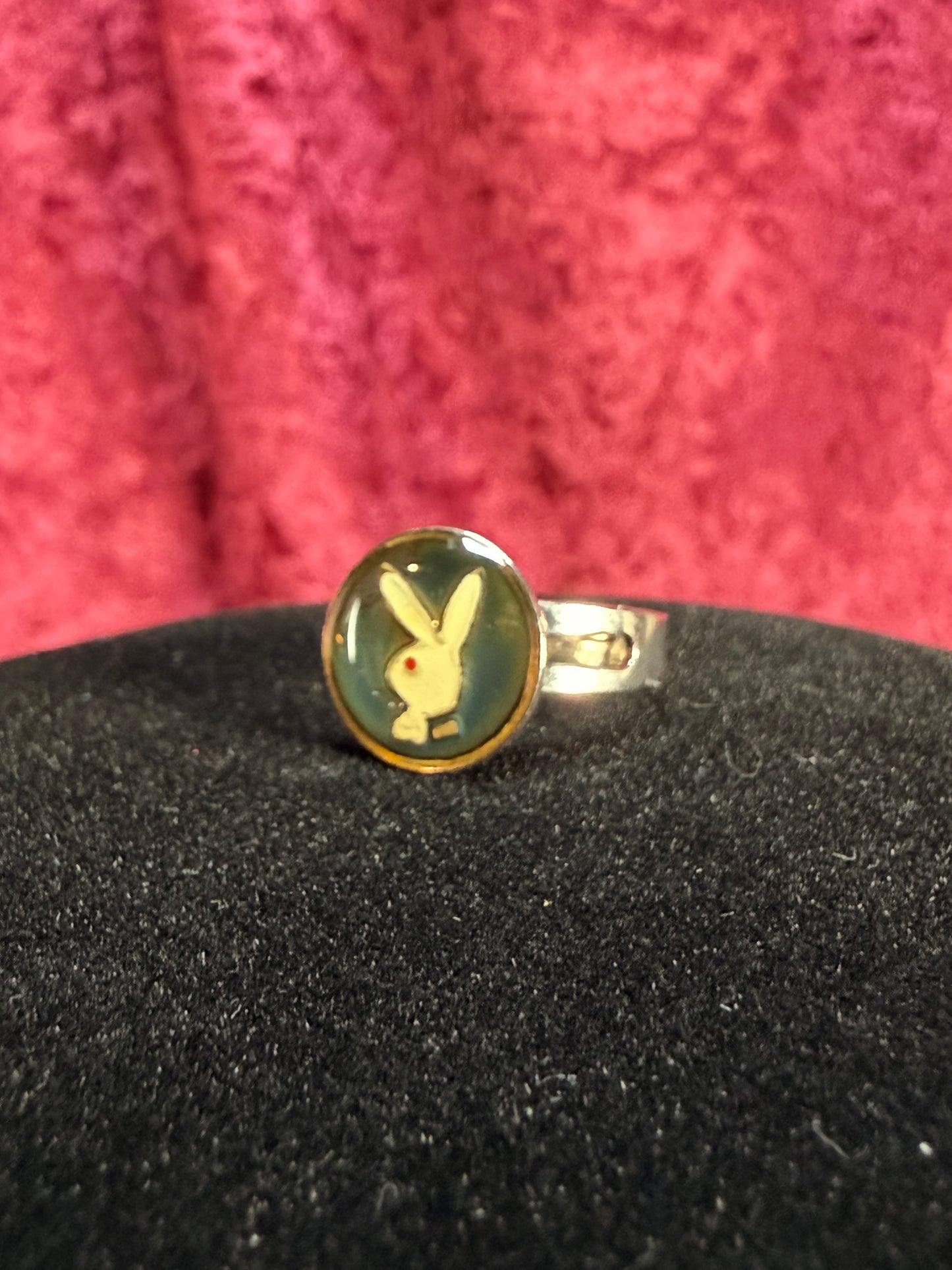 Vintage Adjustable Novelty Mood Ring – Playboy Bunny Logo - Size 7