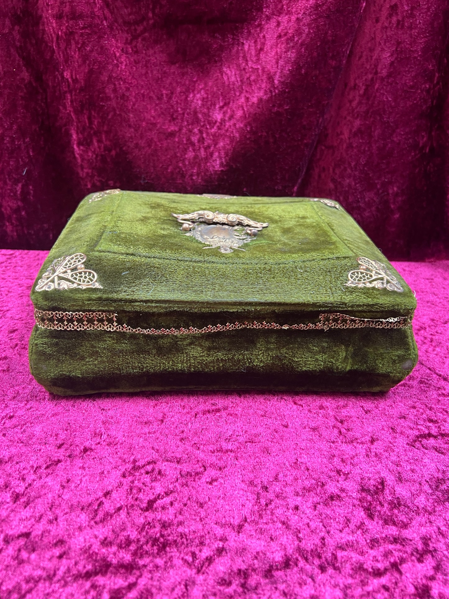 Antique Vanity Decor - French Musical Perfume Box - Green Velvet - Gold Metal Trim