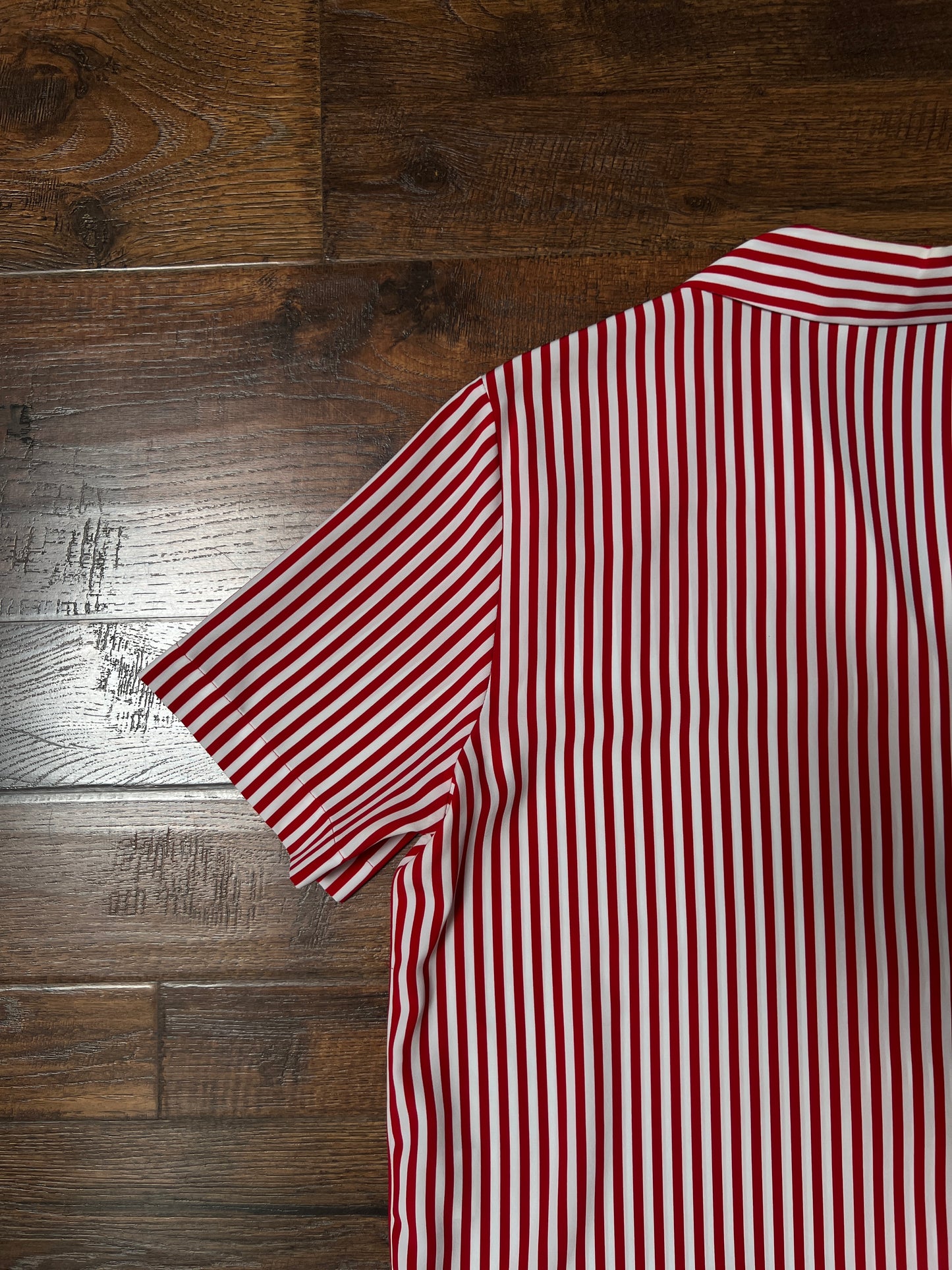 Vintage Liz Baker Petite Polyester Blouse – Red & White Striped Button Up – Large