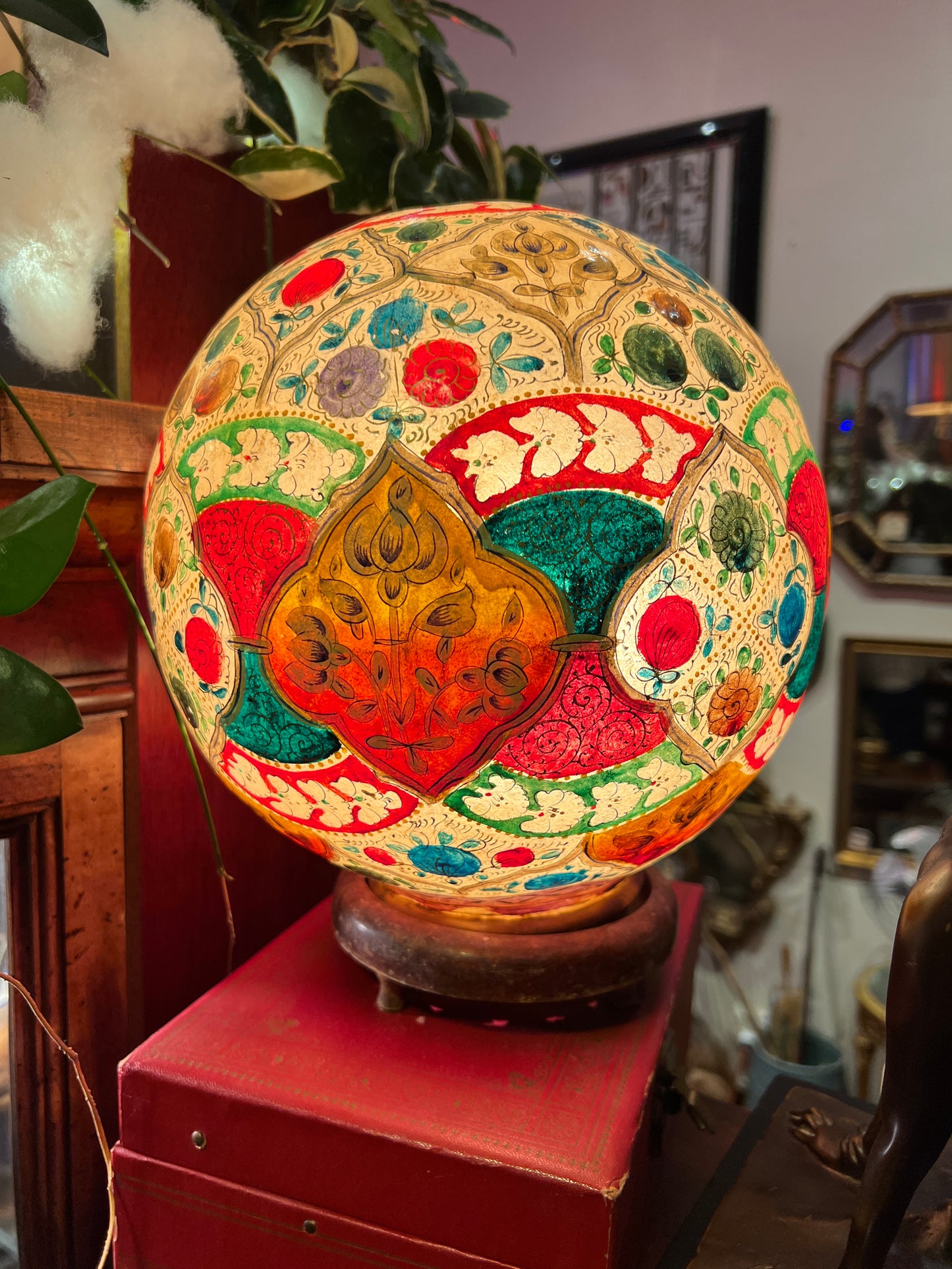 Vintage Lamp - MCM Tabletop Globe Lamp - Hand Painted Camel Bladder