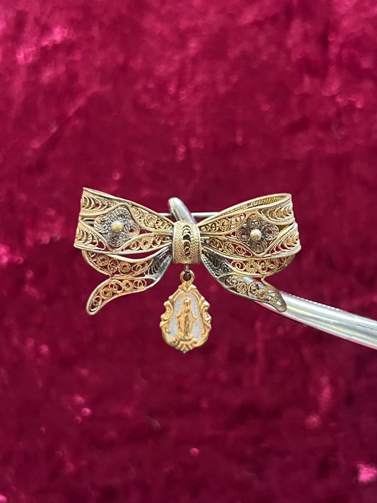 Vintage Jewelry - Brooch - Ornate Filigree Bow - Miraculous Medal