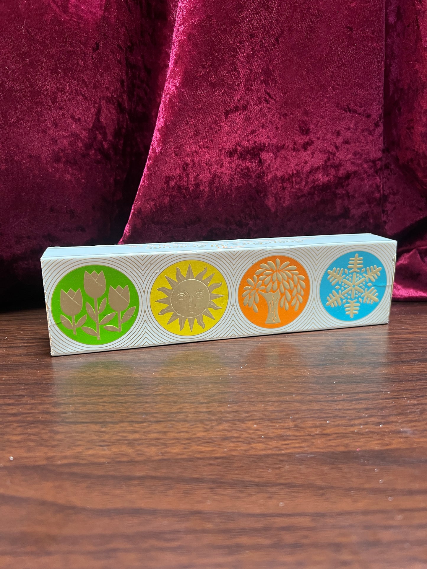 Vintage Bathroom - Soap For All Seasons Hostess Set - Avon