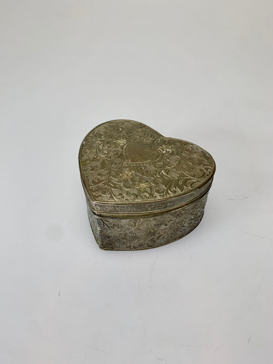 Vintage Heart Shape Silver Plate Trinket Jewelry Box w/ Embossed Floral Filigree