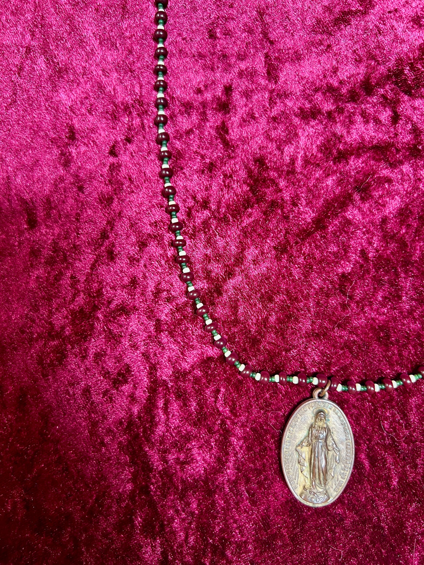 Vintage Metal Medallion Necklace – Miraculous Medal Beaded Rosary Style - 14"