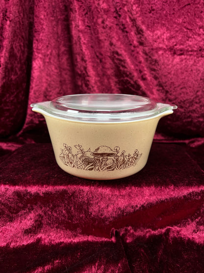 Vintage Pyrex Glass Casserole Dish Set - Forest Fancies Mushroom Pattern
