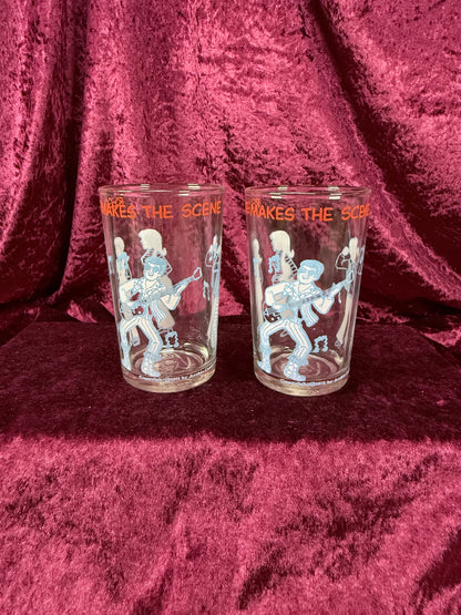 Vintage Archie Comics Glass Tumbler Set – Reggie & Veronica Makes the Scene Pair