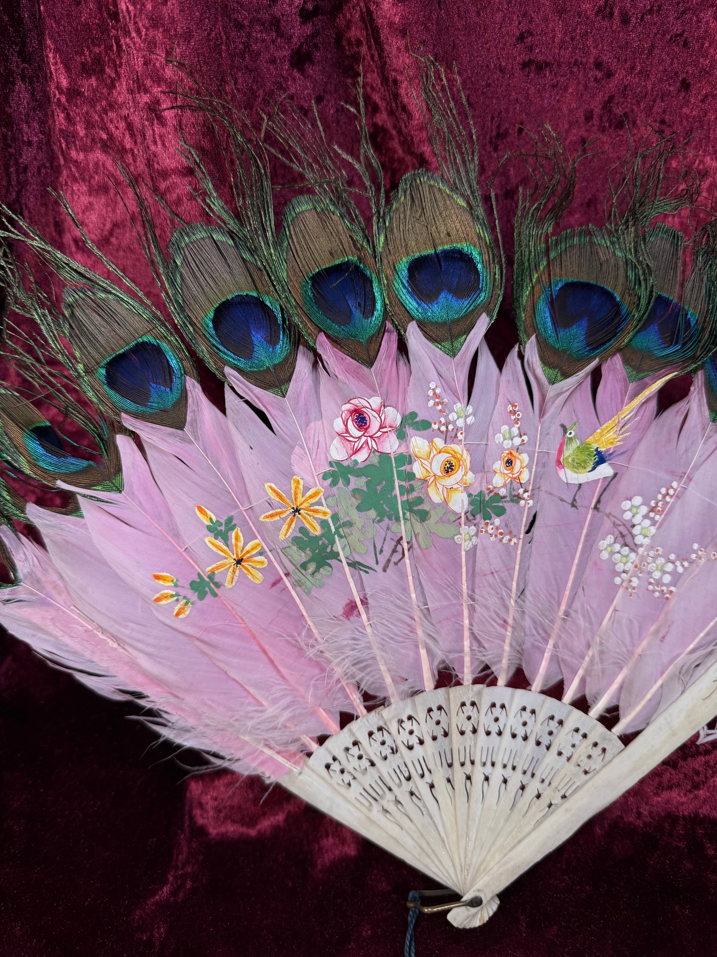 Antique Chinese Handheld Fan - Peacock Feathers and Pierced Bone Staves – Hand Painted