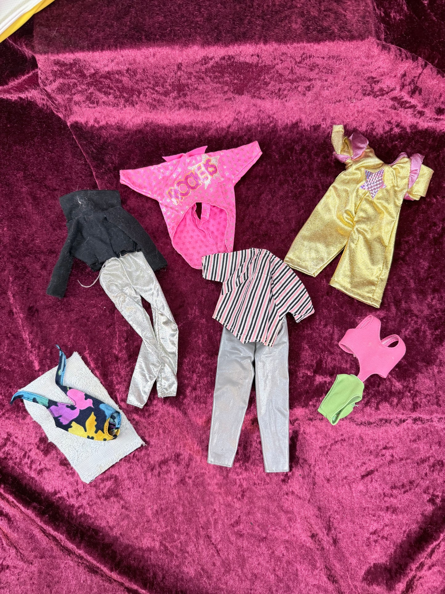Vintage Vinyl Fashion Doll Case – Mixed Barbie Clothing, Shoes & Accessories