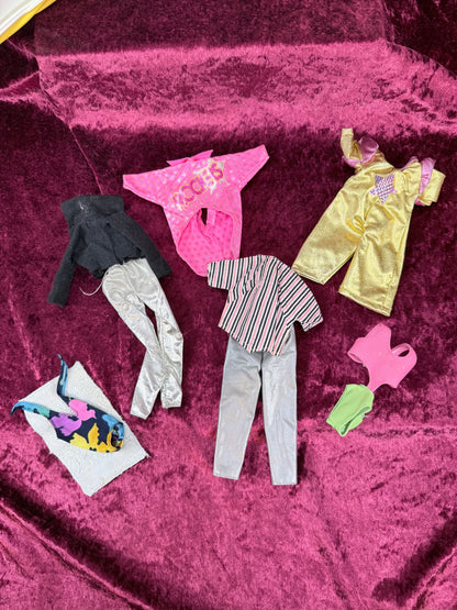 Vintage Vinyl Fashion Doll Case – Mixed Barbie Clothing, Shoes & Accessories