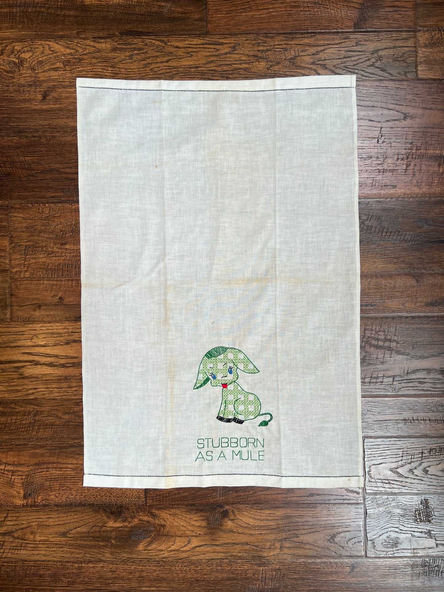 Vintage Linens - Anthropomorphic Embroidered Napkin Set - Hungry Bear, Stubborn Mule, Frisky Pup