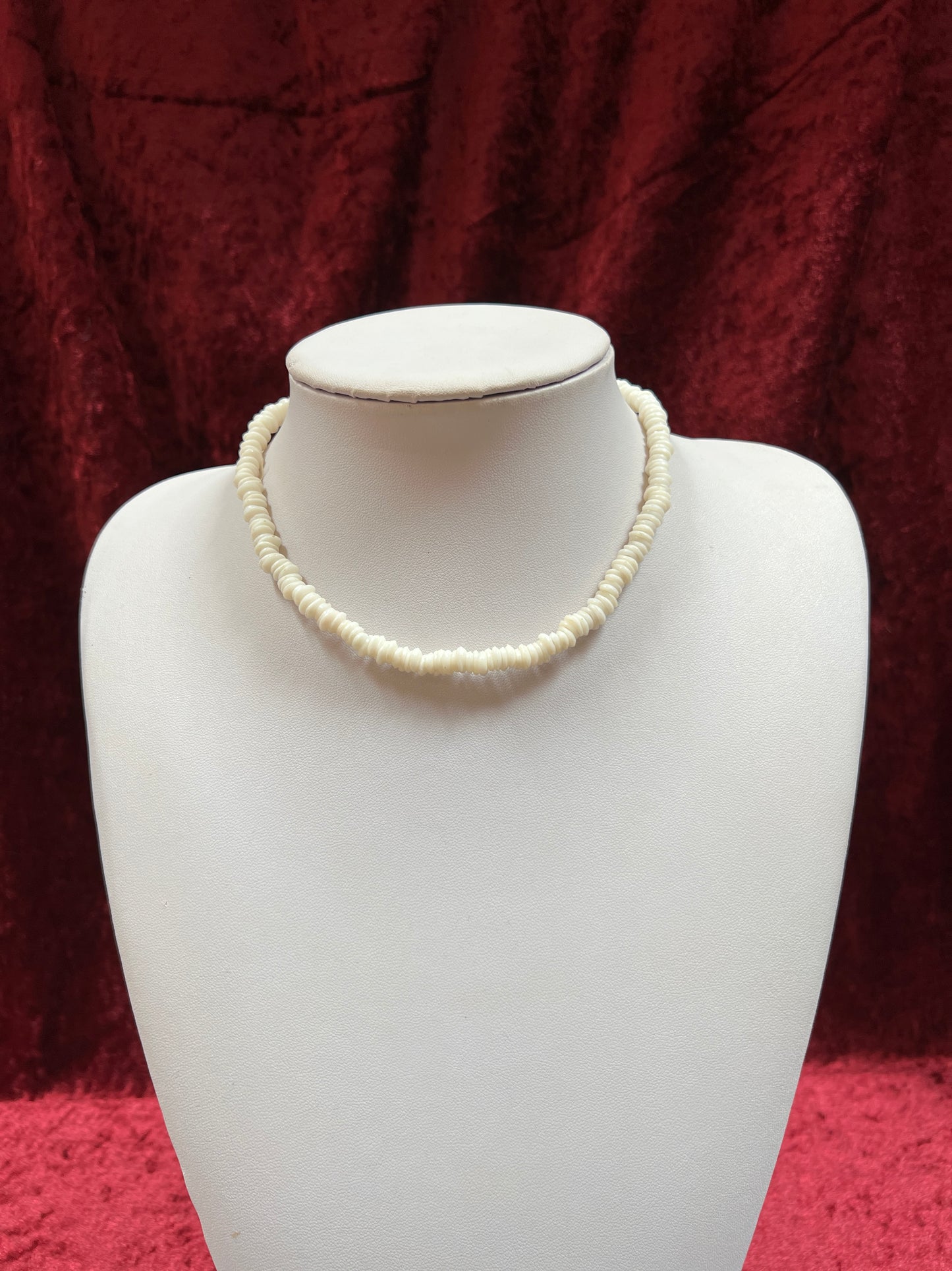 Vintage Jewelry - Choker Necklace - Simulated Puka Shell - 15.5”