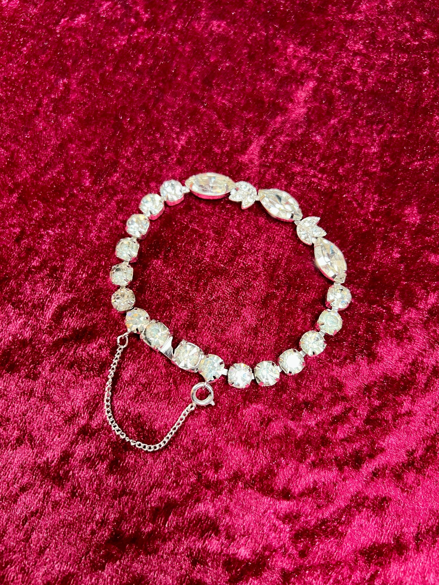 Vintage Jewelry - Tennis Bracelet - Marquise / Round Cut Rhinestones - Eisenberg Ice - 7.25"