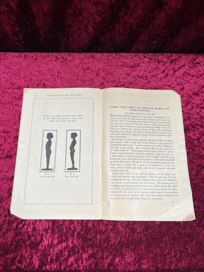 Vintage Ephemera - Pamphlet - Good Posture In The Little Child - US Department of Labor Children's Bureau - 1935