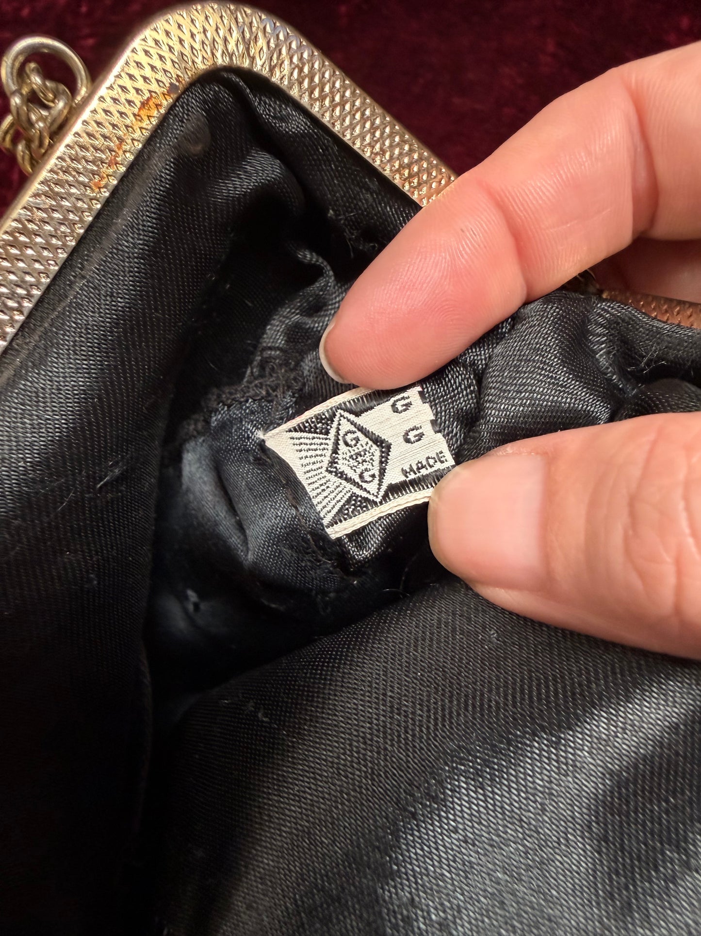 Vintage Accessories - 1950s Gems by George Black Beaded Evening Purse - Kiss Lock Closure w/ Gold Chain Strap