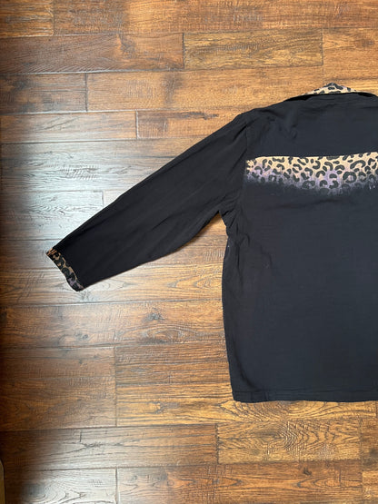 Vintage Clothing - Button Up Shirt - Hand Painted Leopard - Great Cavalier - Medium