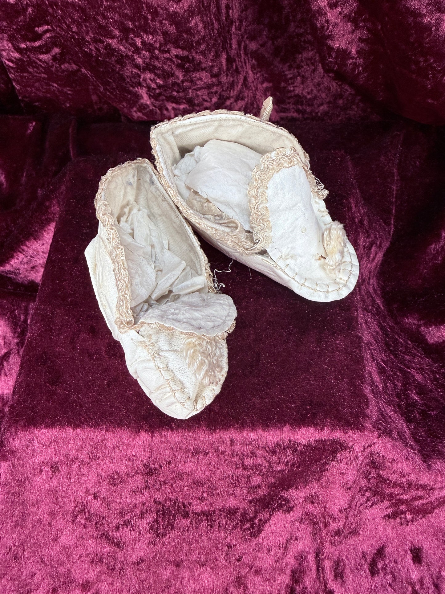 Antique Leather Baby Shoes – Handcrafted Lace Trim Christening Booties
