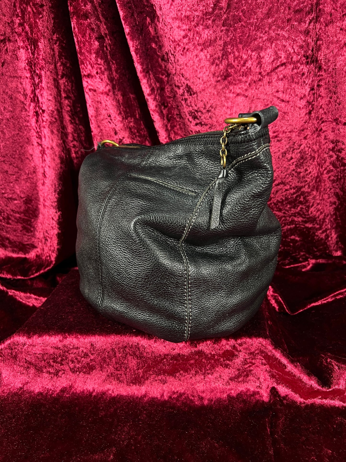 Vintage Leather Hobo Shoulder Bag - Black Pebbled Everyday Slouch Purse - The Sak