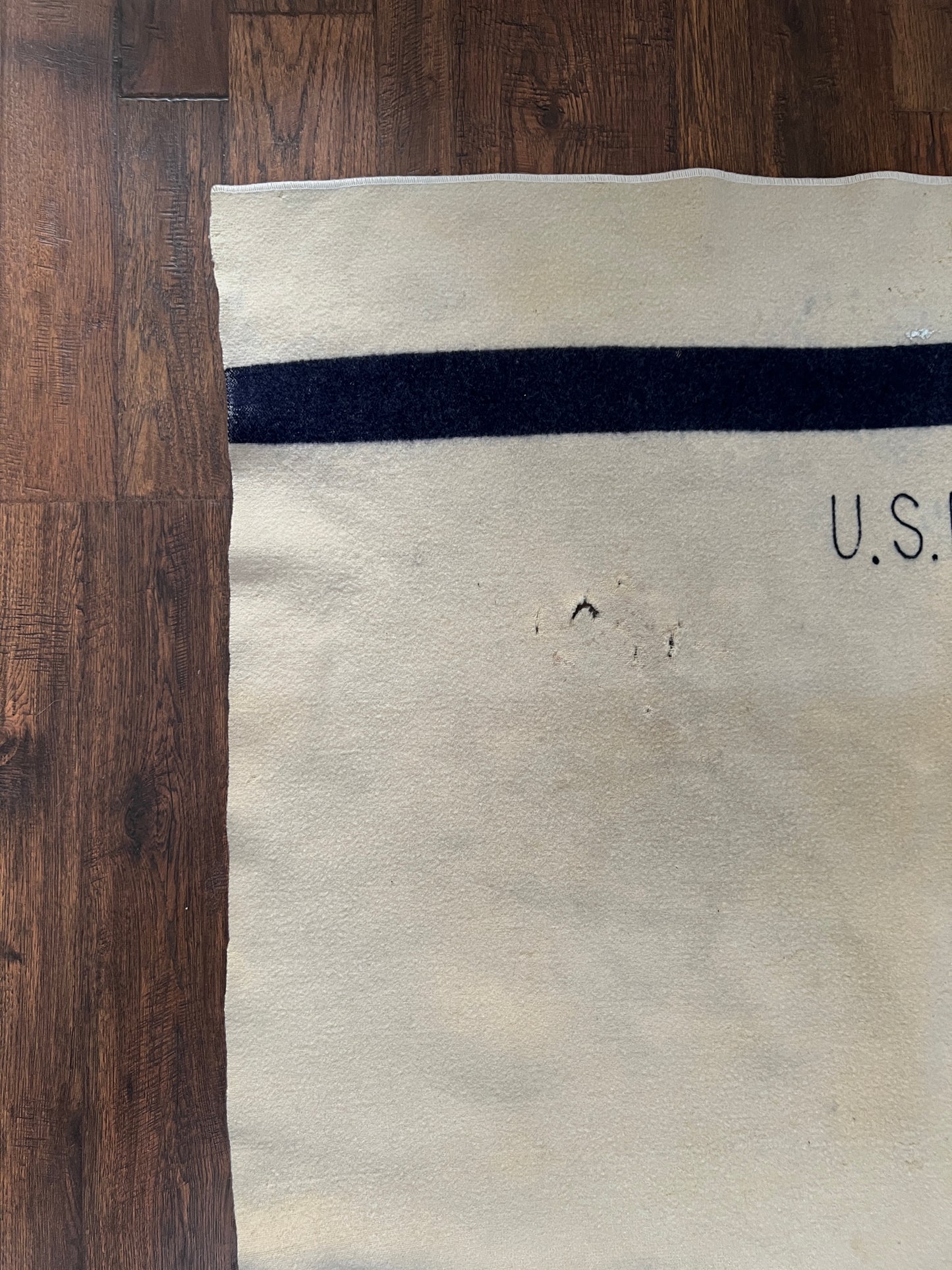 Vintage Military Issue Wool Blanket – WWII US Navy Blue Stripe