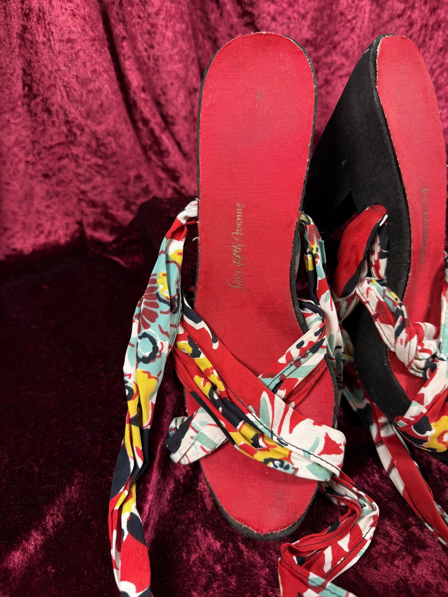 Vintage Saks Fifth Avenue Platform Pin Up Heels – Wood Sole Floral Wrap Tie Sandals