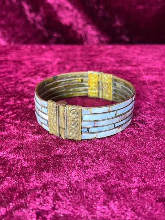 Vintage Jewelry - Chunky Bangle Bracelet - Brass with Inlaid Abalone Shell - Hinged Pin Closure